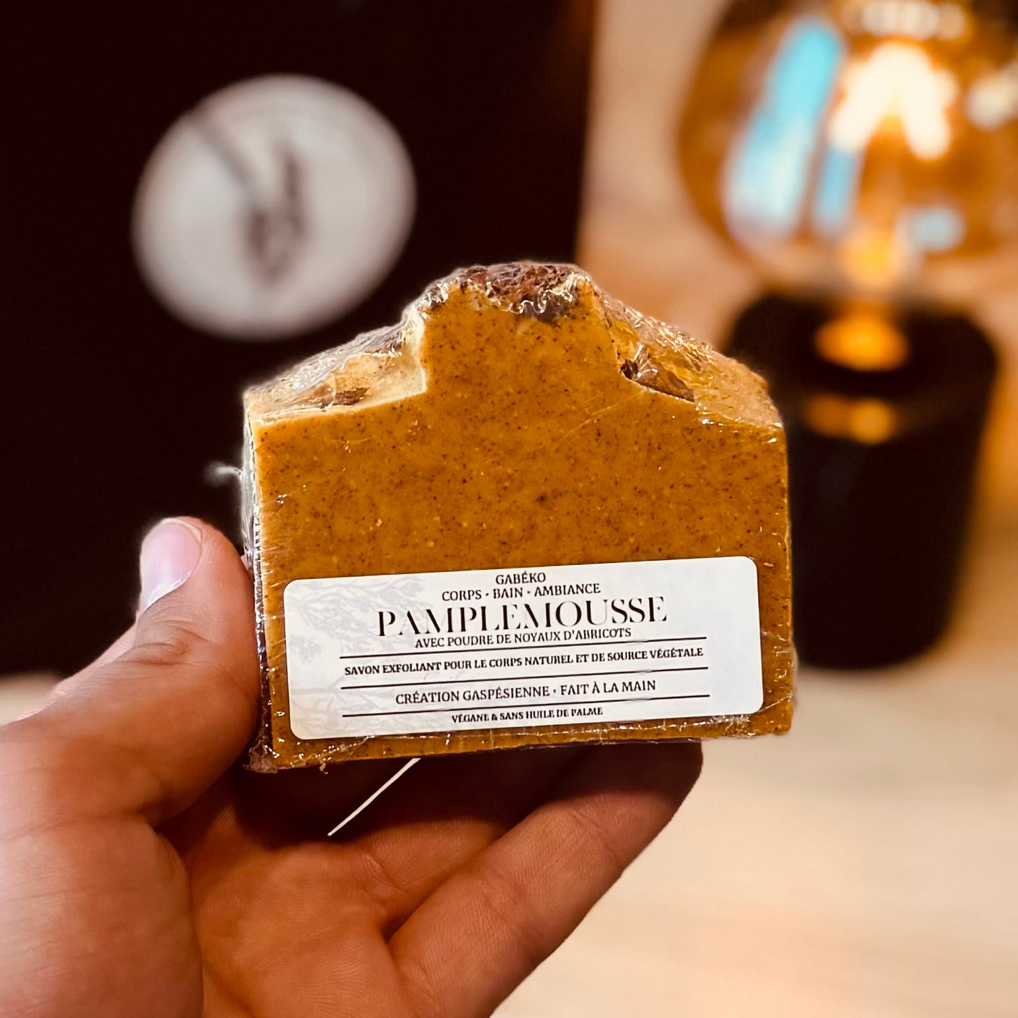 PAMPLEMOUSSE - Savon en Barre Naturel et Végane pour le Corps