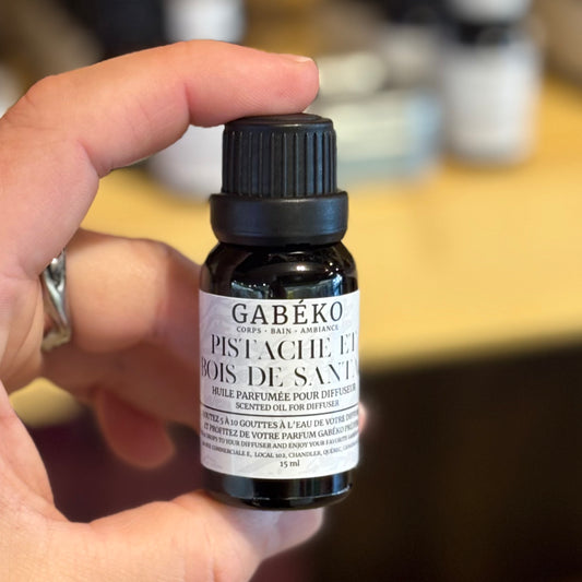 Huile parfumée pour diffuseur - Pistache et bois de santal
