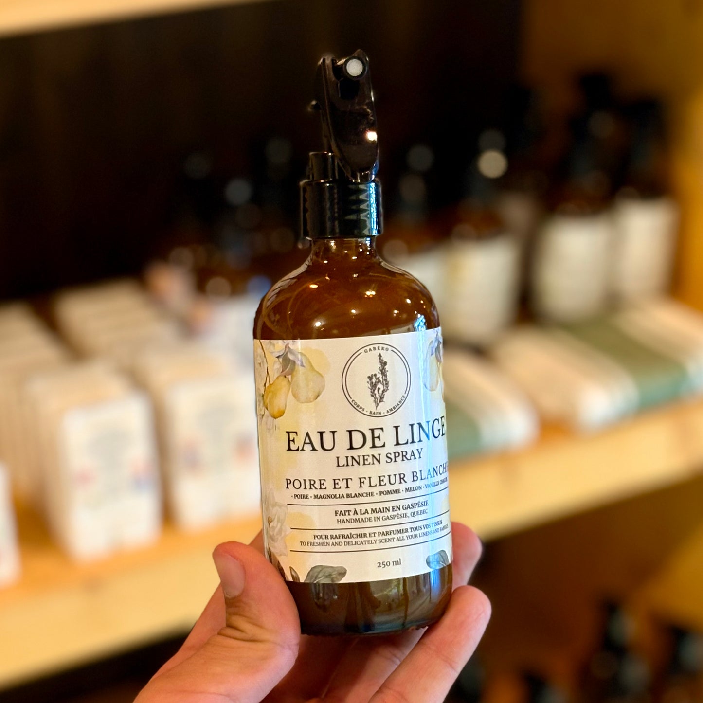 Eau de linge - Poire et fleur blanche